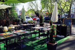 Green Papaya Restaurant & Take Away