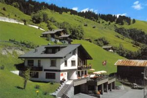 Harisa & Jasmin Pripuzovic