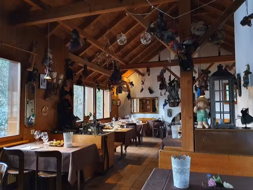 H&auml;xeh&uuml;&uuml;sli