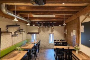 Heustockbistro (Offen siehe www.heustockbistro.ch)