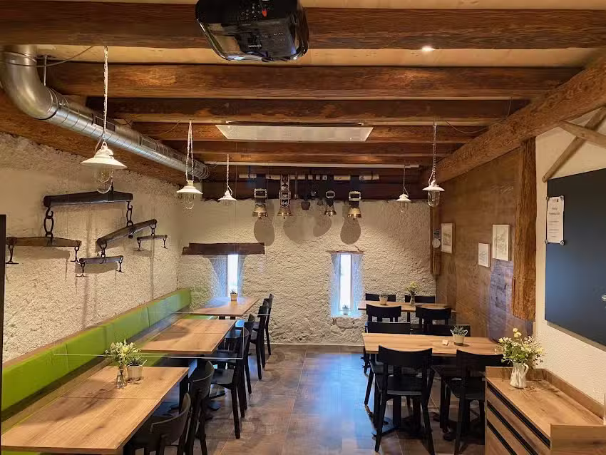 Heustockbistro (Offen siehe www.heustockbistro.ch)