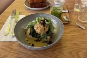 HIKARI &ndash; Caf&eacute; Restaurant Bar