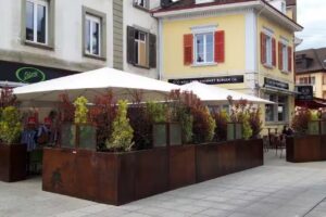 Holy Cow! Gourmet Burger Co. DEL&Eacute;MONT