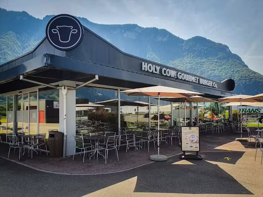 Holy Cow! Gourmet Burger Co.