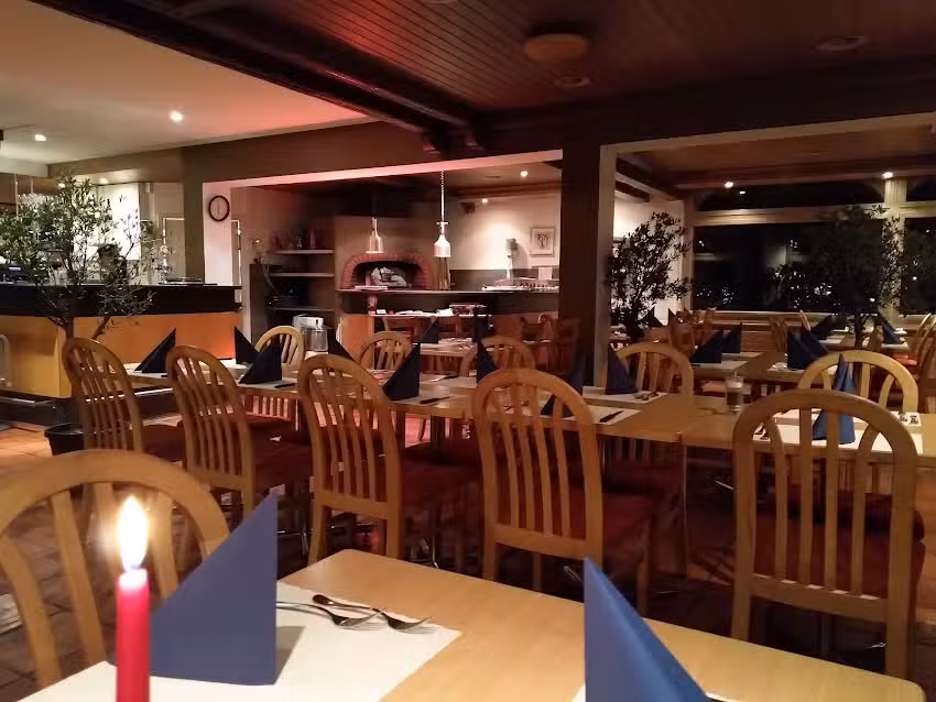 Holzofen Pizzeria Eschenhof