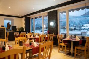 H&ocirc;tel Restaurant du Cr&ecirc;t de l&rsquo;Anneau