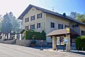 H&ocirc;tel-Restaurant &laquo;Les Grottes&raquo;