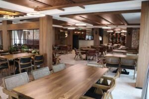 H&ocirc;tel Restaurant & Spa Les Planets