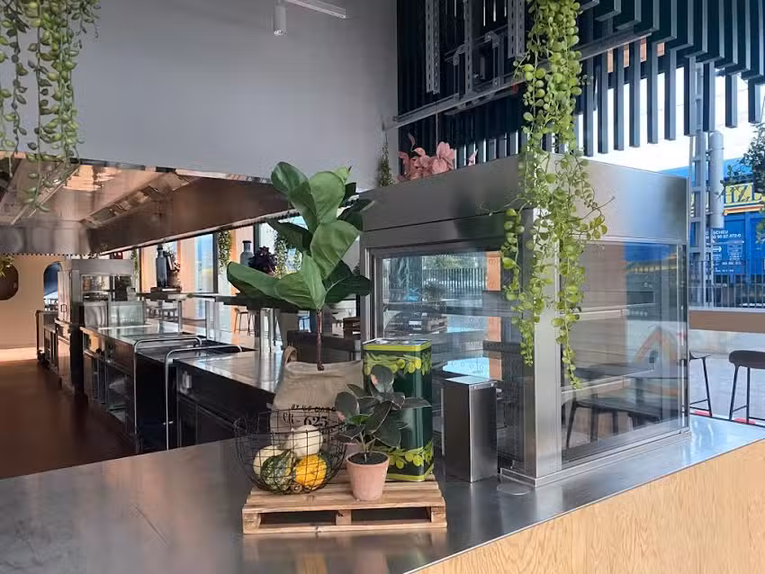 HSLU Informatik & Wirtschaft Restaurant Food-Stoffi