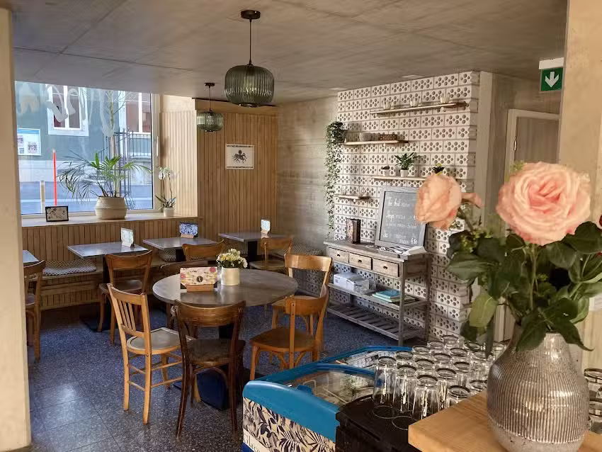 Jindamour Caf&eacute;-Restaurant