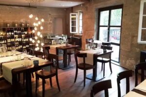 Kl&ouml;sterli Weincafe