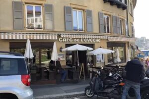 L&rsquo;Ev&ecirc;ch&eacute; &ndash; Caf&eacute;-Restaurant