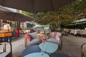 La guinguette by Serge Labrosse