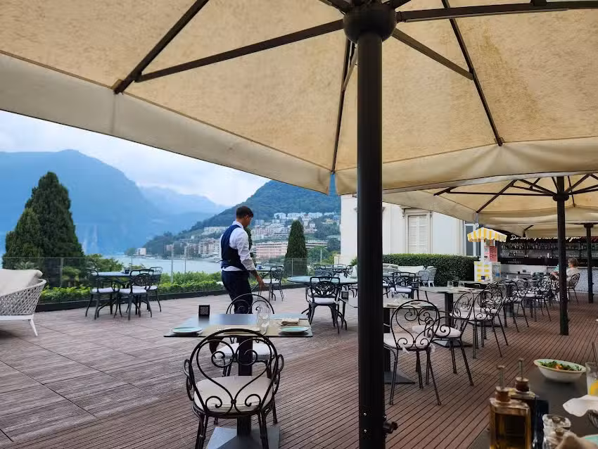 La Piazzetta Lounge Bar & Pizza