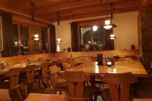 La Werdtberg Hôtel, Restaurant. Chez Armon et Felix