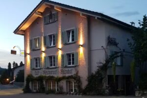 Landgasthof Bahnh&ouml;fli N&auml;fels