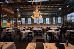 LaSalle Restaurant & Bar