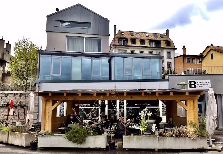 Le Caf&eacute; litt&eacute;raire