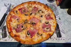 Le Colibri Pizza & Kebab