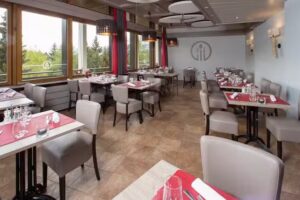 Le Continental Restaurant