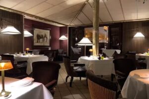 Le Loti Restaurant & Bar