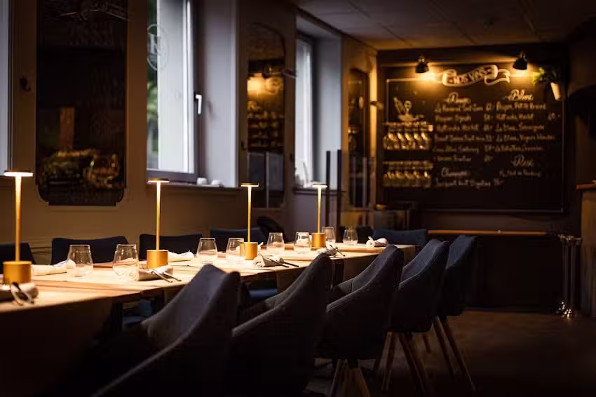 Le Saint-Jean Bar & Restaurant