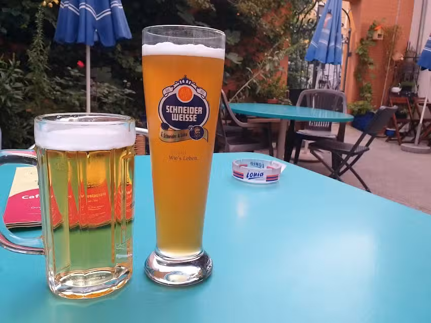 Le Tempo, Albertina De Almeida Ferreira Silva