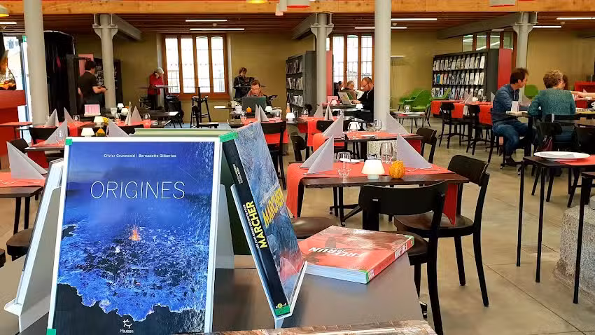 Le Trait d&rsquo;Union