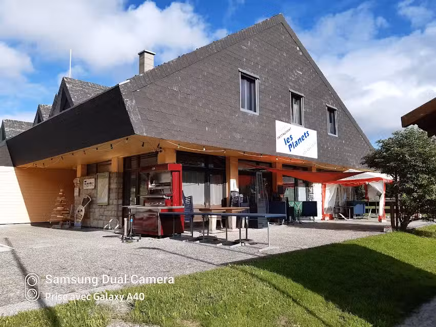 Les Planets Restaurant &ndash; Les Rasses