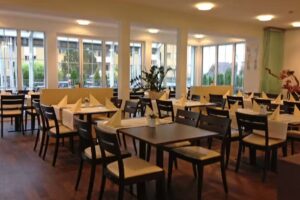 LUX Restaurant & Pizzeria