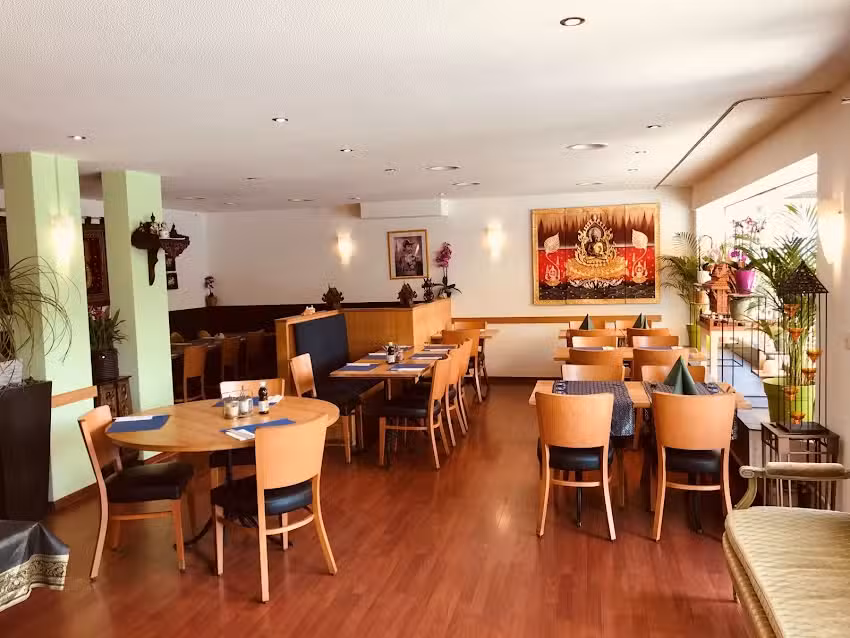 M&auml;esii &laquo;Restaurant + TAKE AWAY&raquo; Thail&auml;ndische Spezialit&auml;ten