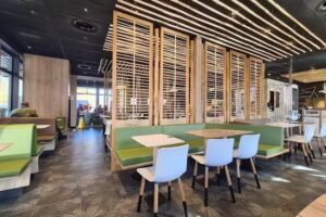 McDonald&rsquo;s Restaurant