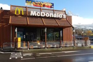 McDonald&rsquo;s Restaurant