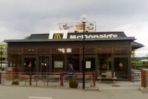 McDonald&rsquo;s Restaurant