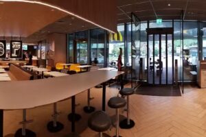 McDonald&rsquo;s Restaurant Mall of Switzerland