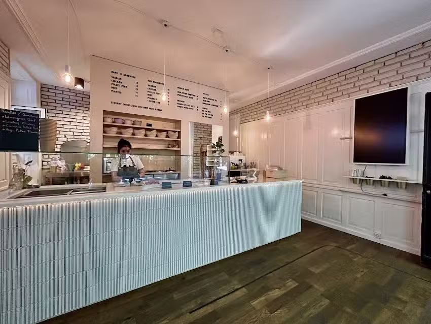 mi-te | vietnamese fusion-cuisine