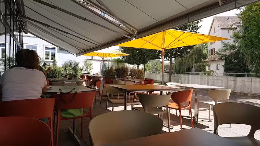 Migros Restaurant &ndash; Del&eacute;mont