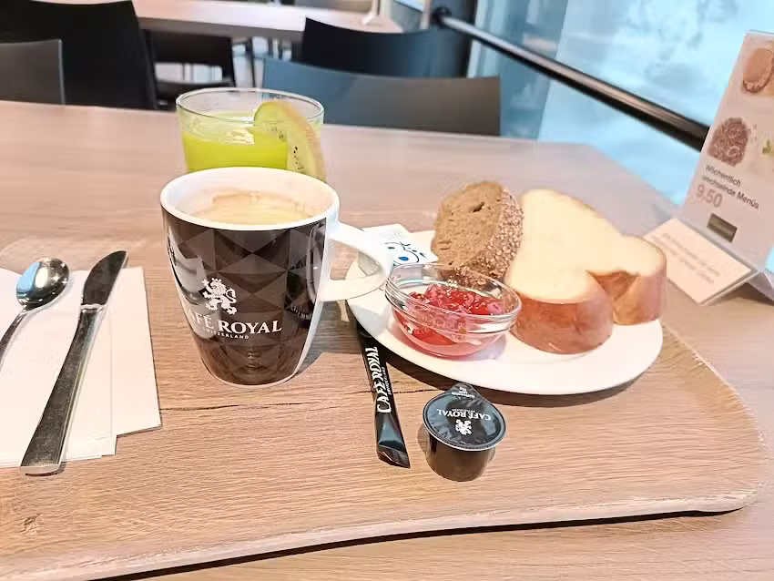 Migros Restaurant &ndash; F&uuml;llinsdorf &ndash; Sch&ouml;nthal