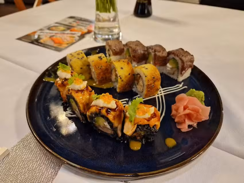 Moshi Moshi Asia &ndash; Sushi & Fusion Cuisine