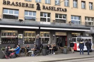 Mövenpick Brasserie Baselstab