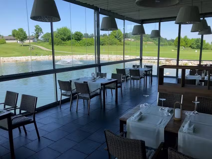 Oase &ndash; Restaurant beim Golfpark