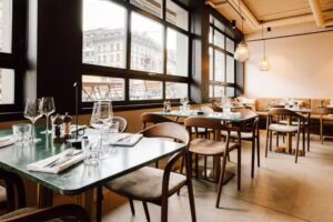 Oliv Restaurant & Bar