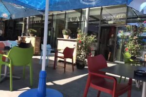 Pizzeria & Caf&eacute; Dorfplatz