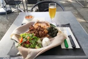 Pizzeria Chez Tony, titulaire Mascarenhas G&oacute;is Rotundo