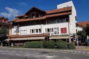 Pizzeria-Hotel L&ouml;tschberg