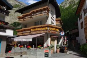 Pizzeria Restaurant Central