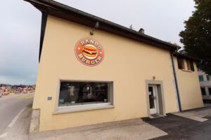 Rando Burger Restaurant