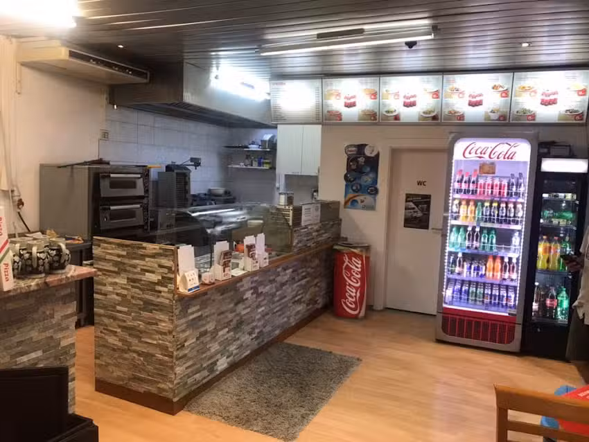 Ravenna Pizzeria & Asia Food (Halal)