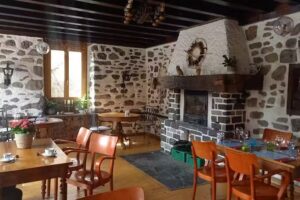 Relais de Vuargny by Ю