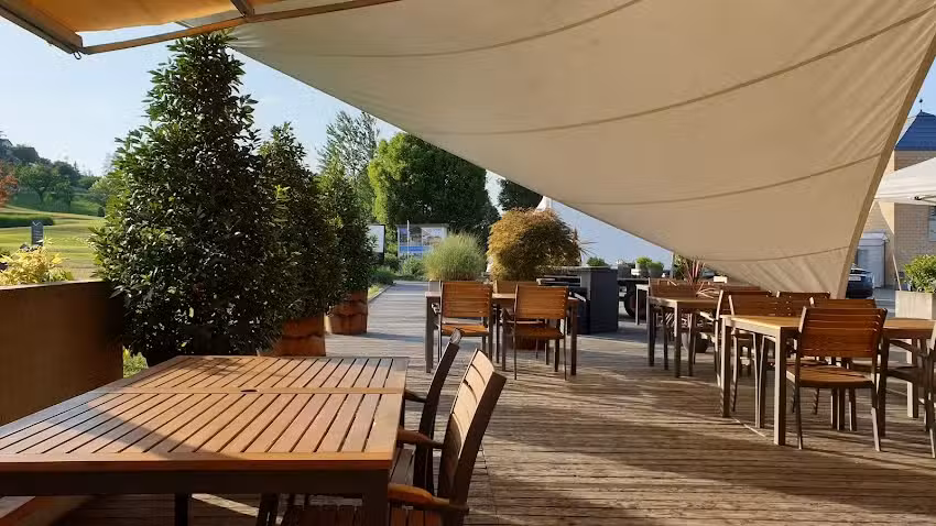 Restaurant Altes Sumpfhaus by Mille Saveurs GmbH